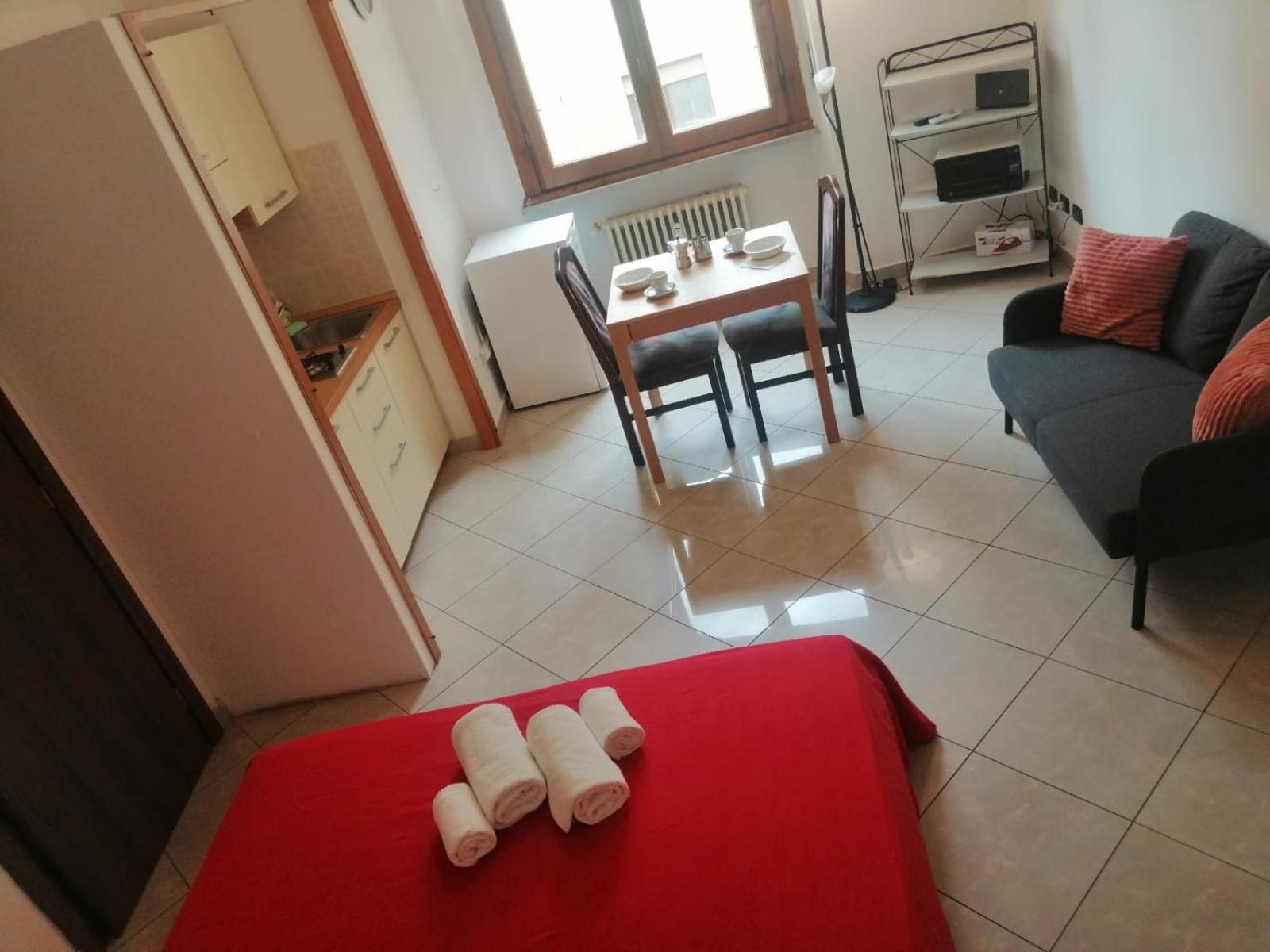 Apartment In Front Of The Train Station! Firenze Kültér fotó