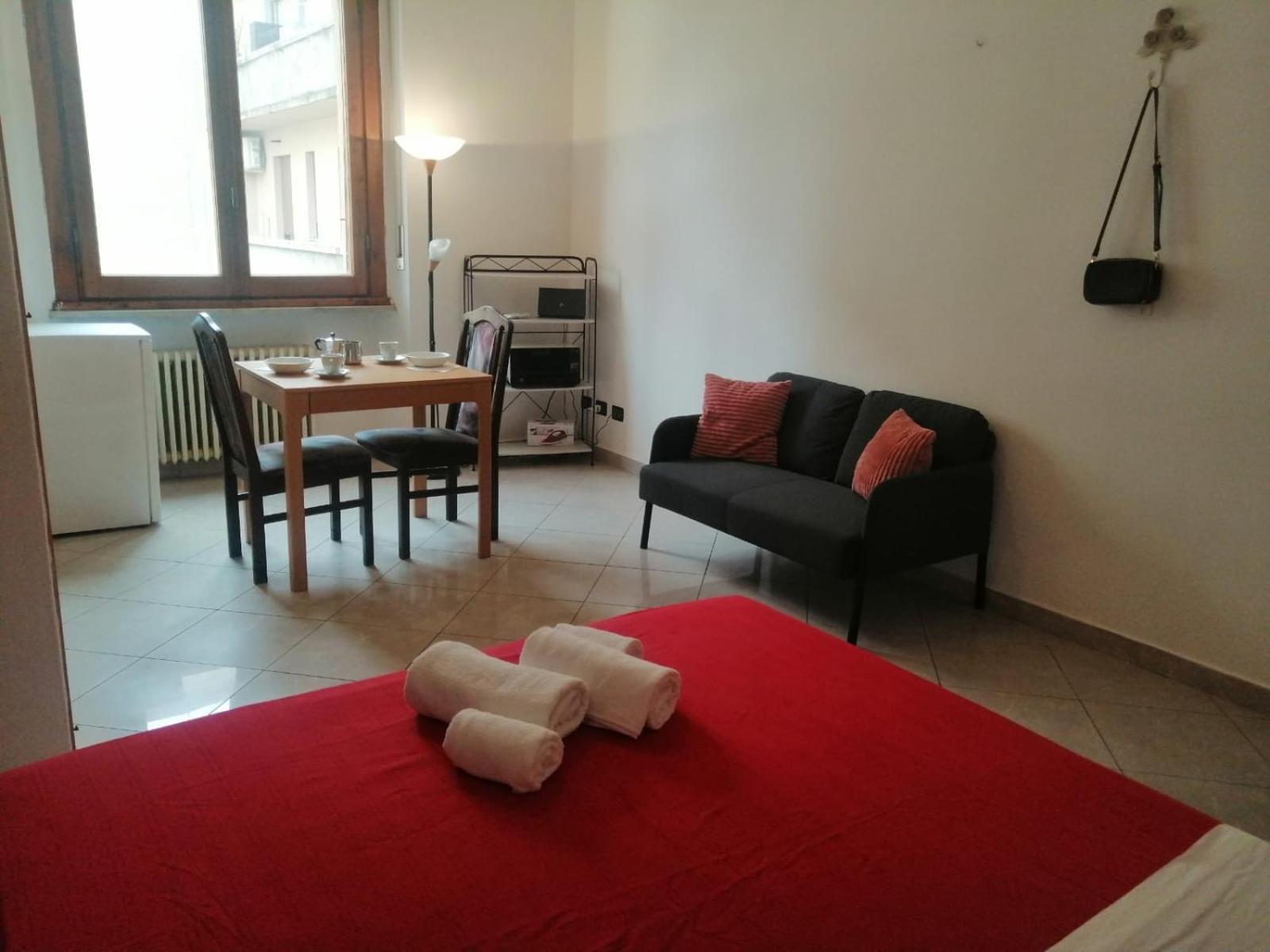 Apartment In Front Of The Train Station! Firenze Kültér fotó